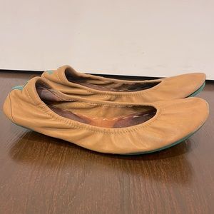 Tieks Ballet Flats Classic Camel - Size 8 Women’s